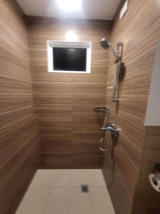 Spacious Minimalist Studio At Matina Enclaves Davao Exterior foto